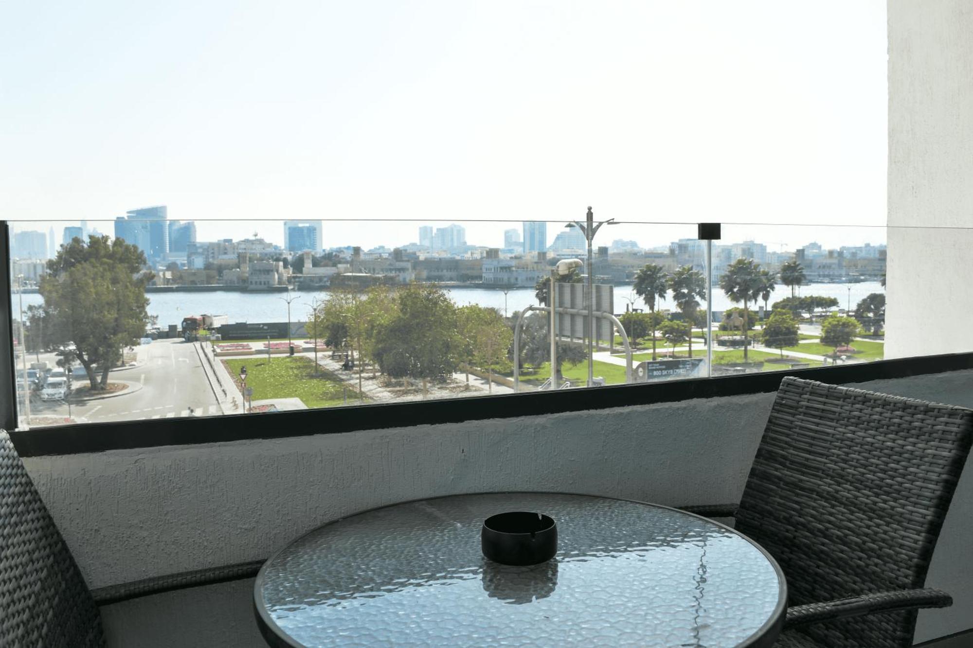 Wow Amazing Burjkhalifa,sea,sunset,ship,park View,3bhk Furnished Apartment-16 Guest,airport,metro,mall,golf,bus,park,ship Tour Near - Flat 101 Dubai